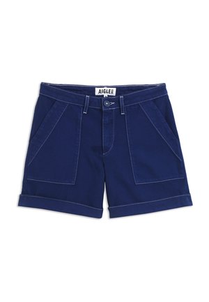 Shorts décontractés bleu marine avec poches avant, fermeture par boutons, passants pour ceinture, ourlets retroussés et surpiqûres blanches contrastantes, taille 38, étiquette de marque à l'intérieur de la ceinture.