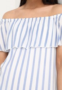 ONLY Petite Vapaa-ajan mekko - light grey
