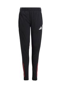 Schwarze Sporthosen aus weichem Stoff, mit weißem Adidas-Logo, roten Akzenten an der Seite und einem elastischen Bund für zusätzlichen Komfort.