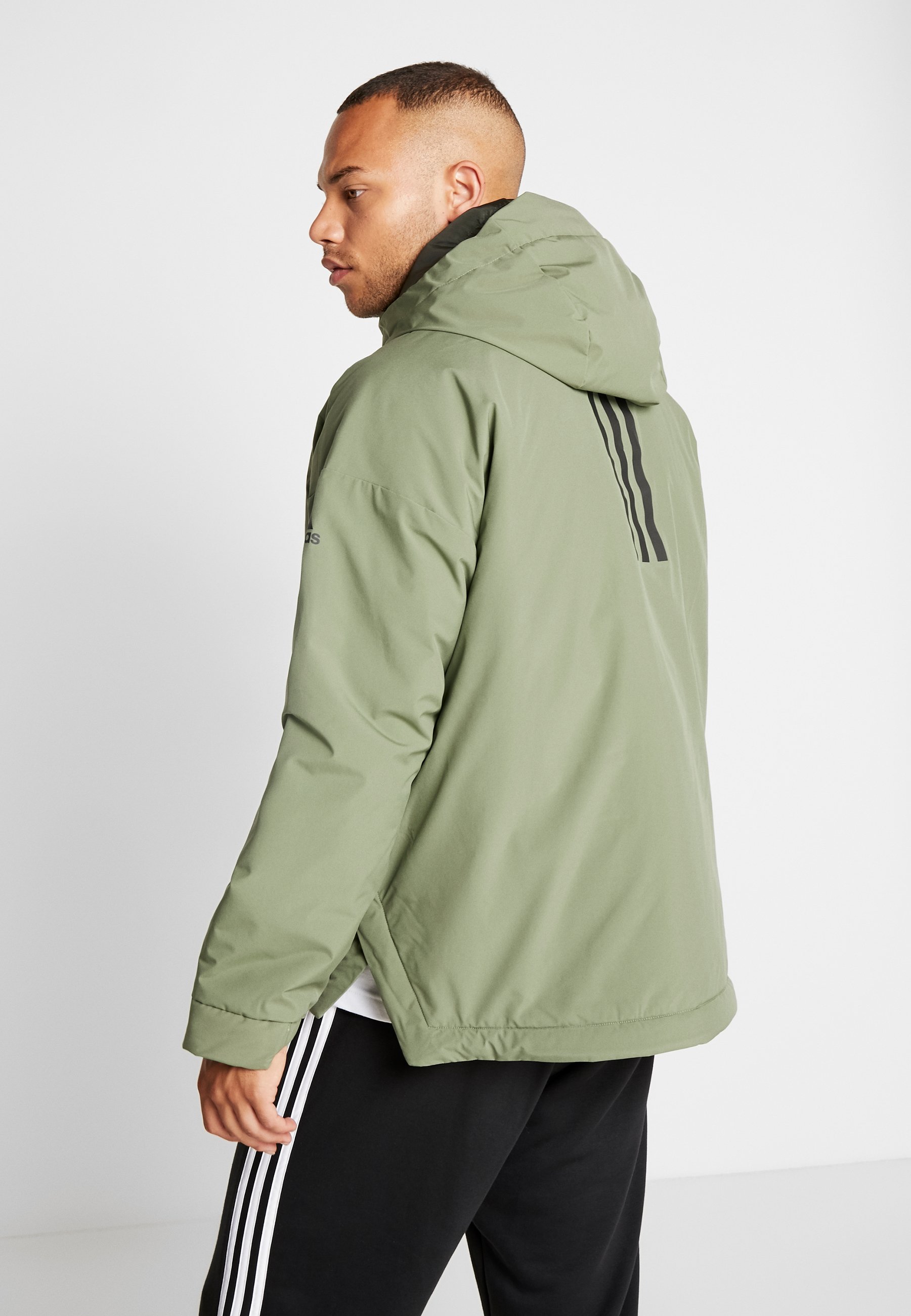 adidas Performance URBAN INSULATED Vinterjakke leggrn adidas Performance URBAN INSULATED Vinterjakke leggrn