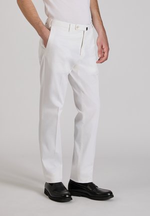 REGULAR FIT EN ROYAL BATAVIA  - Stoffhose - optical white