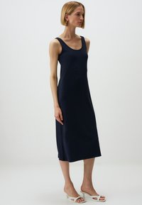 Jimmy Key STRAPPY U-NECK BASIC MIDI - Abito in maglia - dark blue