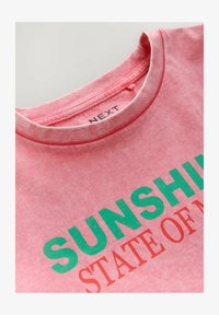 Atlasīts, pink sunshine