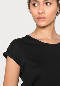 Anna Field 3 PACK - T-shirt básica - black/white/light blue