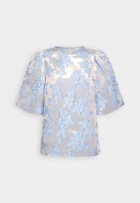 Blusa de color azul claro con estampado floral, con mangas cortas abullonadas, hecha de un tejido brillante, que cuenta con un escote redondo y un corte relajado.