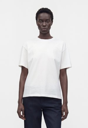 Filippa K, LOOSE FIT TEE - Základné tričko - white