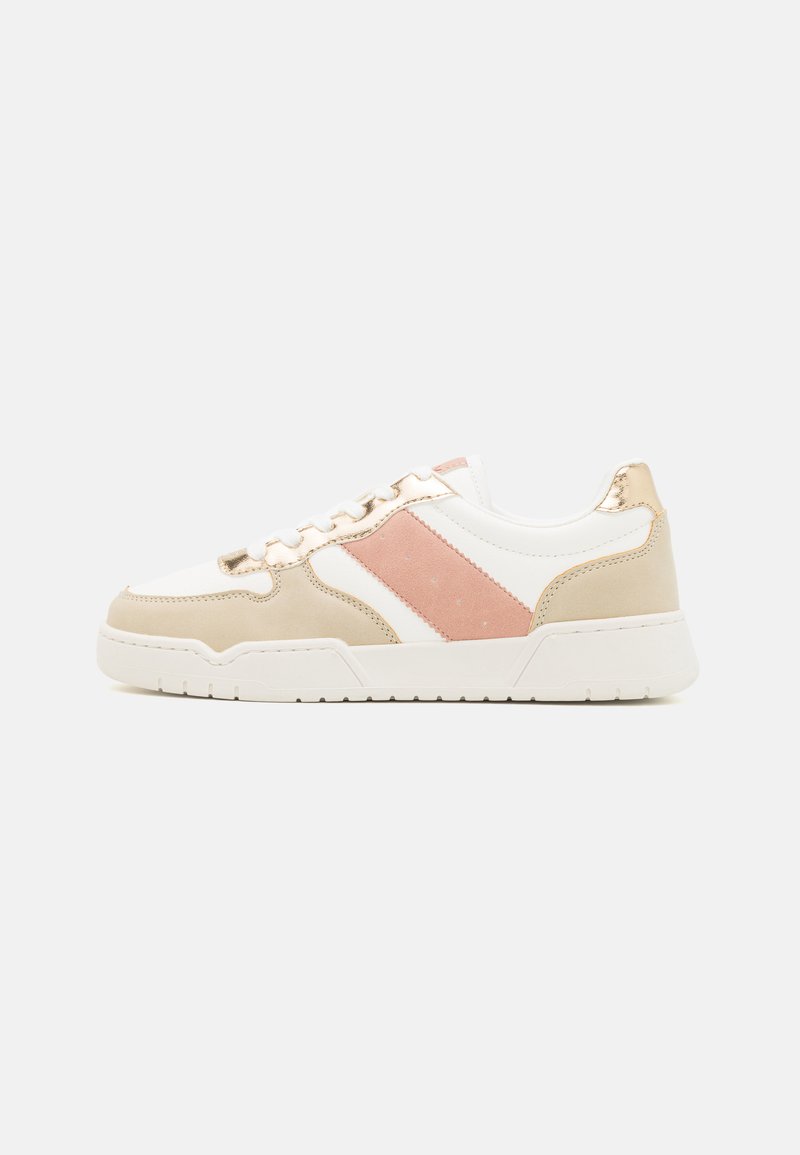 Sneakers with a white leather upper, beige suede accents, and a pink stripe. Features a gold metallic heel and laces, textured rubber sole.