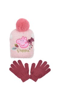 Gorro de lana rosa con pompón y diseño de Peppa Pig, que incluye un nombre bordado. Combinado con guantes burdeos.