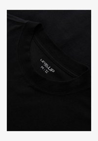 Non sélectionné, black