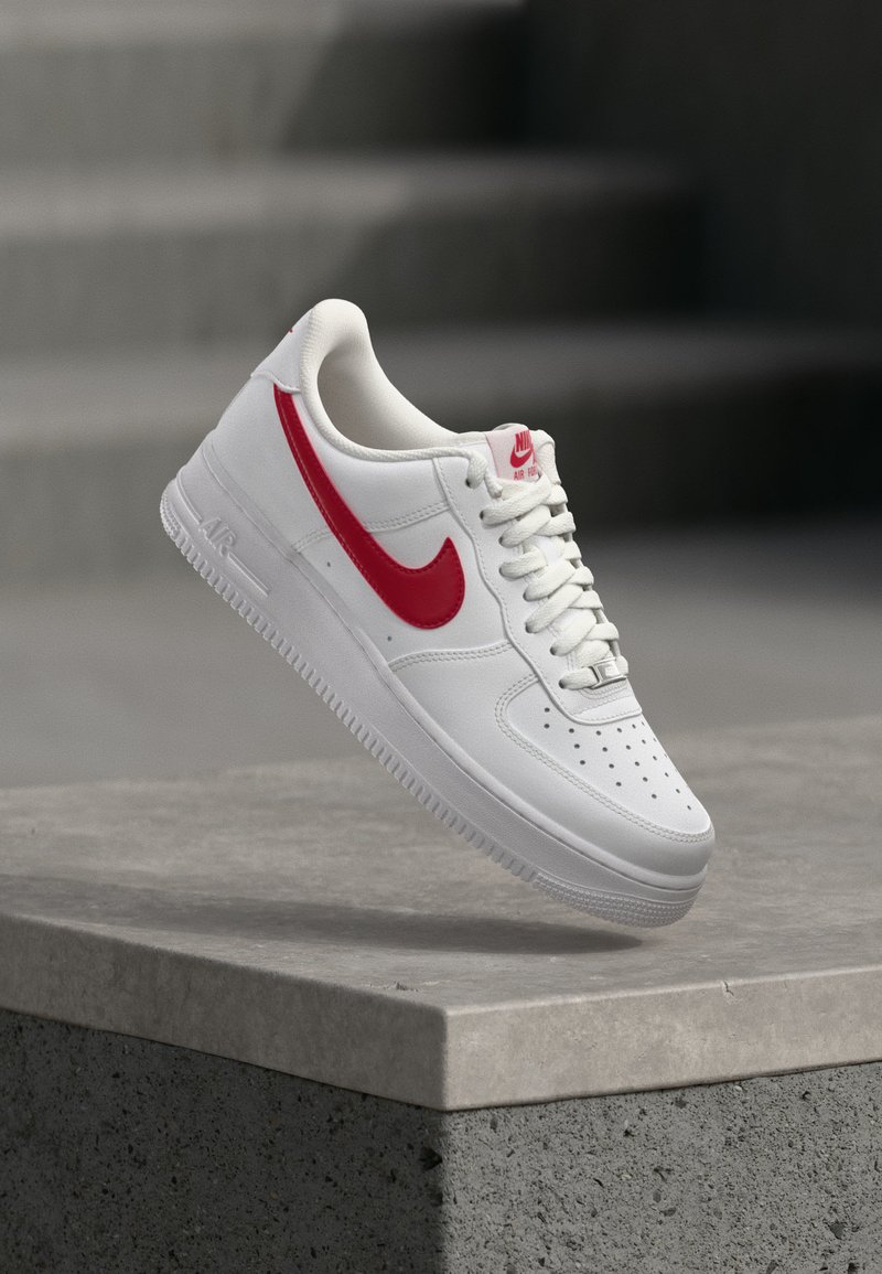 AIR FORCE white/univ red/white