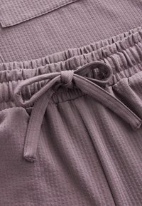 Next SET mauve