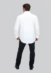 U.S. Polo Assn. BUTTON DOWN  - Camisa - weiss