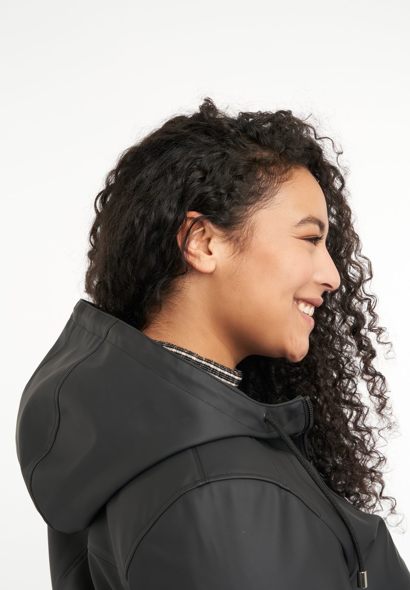 Damen Parkas | MS Mode Regenjacke / wasserabweisende Jacke black/schwarz - PE14201 Damen Parkas | MS Mode Regenjacke / wasserabweisende Jacke black/schwarz - PE14201