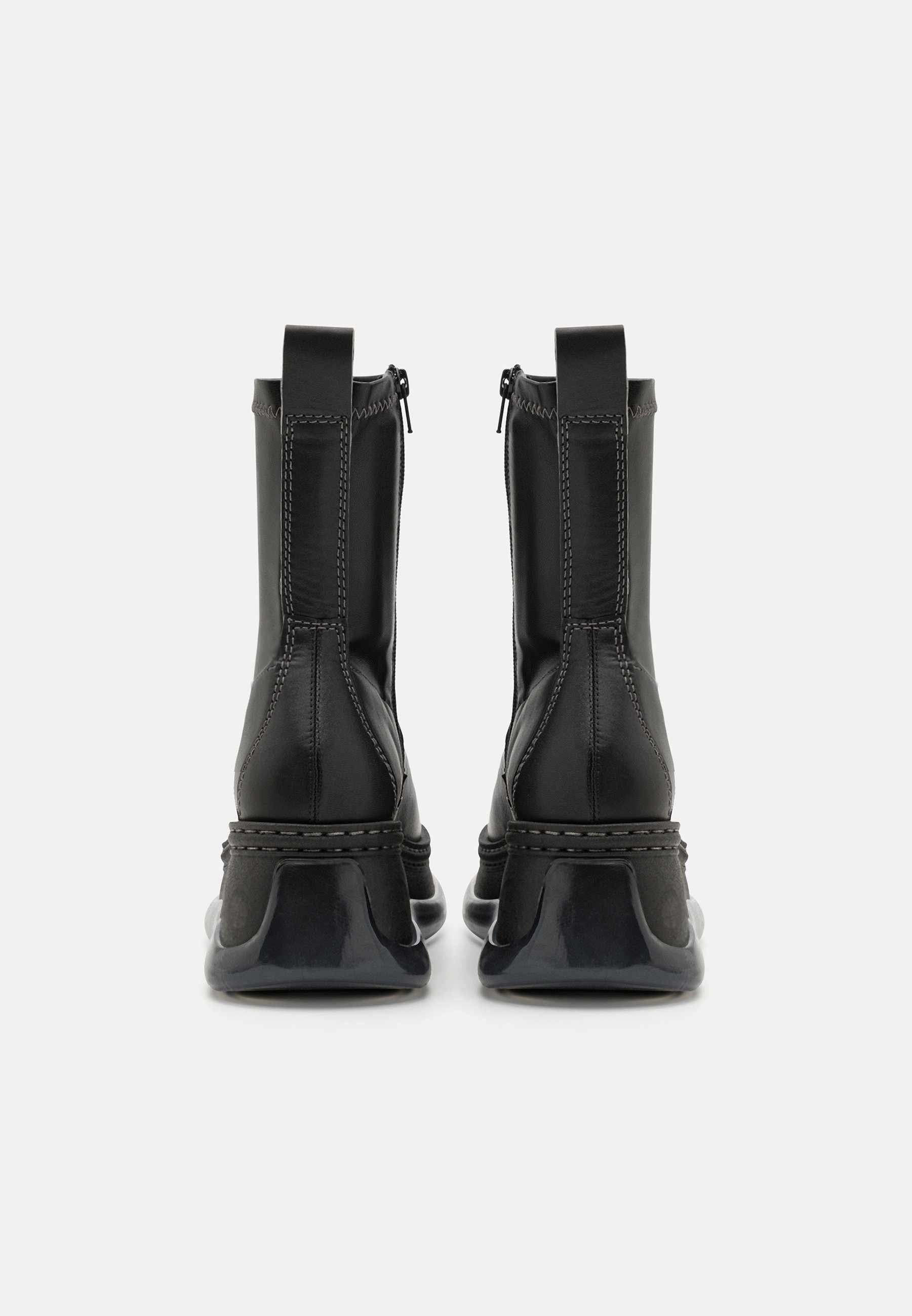 靴 MARNI Ankle Black Leather Boots Marni Black Leather Ankle Boot in Black | WE ARE ICONIC