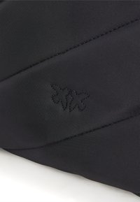 Thumbnail Image 6