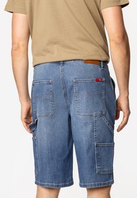 Lee Cooper OSCAR niebieski