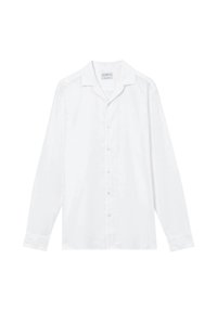 Camicia bianca a maniche lunghe con colletto classico e vestibilità regolare, esposta su uno sfondo bianco.