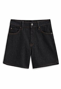 Svarta denimshorts med en klassisk design, fem fickor och kontrasterande orange sömmar längs sömmarna. Framtida knäppning.