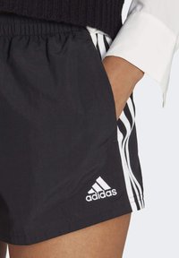 adidas Sportswear ESSENTIALS STRIPES - Sports shorts - black   white