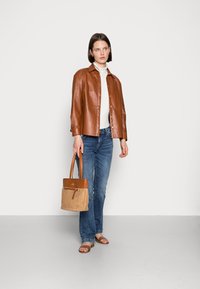 LTB FALLON - Vaqueros a campana - jama wash