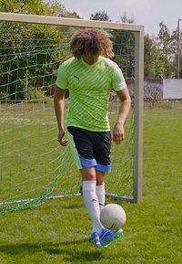 Thumbnail Image 2
