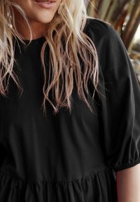 Next PUFF SLEEVE MINI - REGULAR FIT - Trikoomekko - black