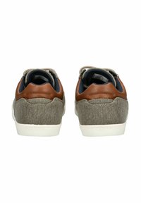 Thumbnail Image 4