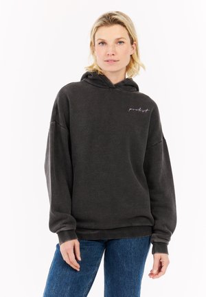 Pullover hoodie van donkergrijze stof met een relaxed fit. Bevat een capuchon met trekkoord en een paarse geborduurde logo op de borst. Mouwuiteinden zijn afgewerkt.