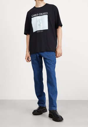 Carlo Colucci, T-shirt imprimé - black