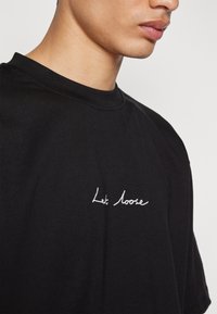 Pier One T-shirts med print - black