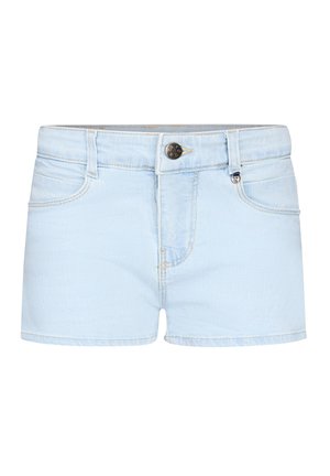 Jasnoniebieskie szorty jeansowe z przodu z guzikiem, zamkiem błyskawicznym, szlufkami na pasek oraz przednimi kieszeniami, pokazane na białym tle.