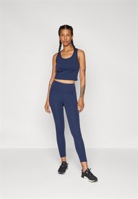 Sweaty Betty ALL DAY ACTIVE CROPPED TANK - Tops - navy blue