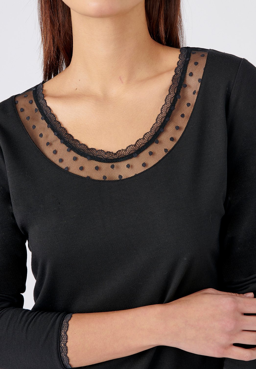 T-shirt Manches Longues Damart En Thermolactyl – Chaleur Moyenne, Idéal Pour L'hiver – Décolleté Guipure Féminin - 2