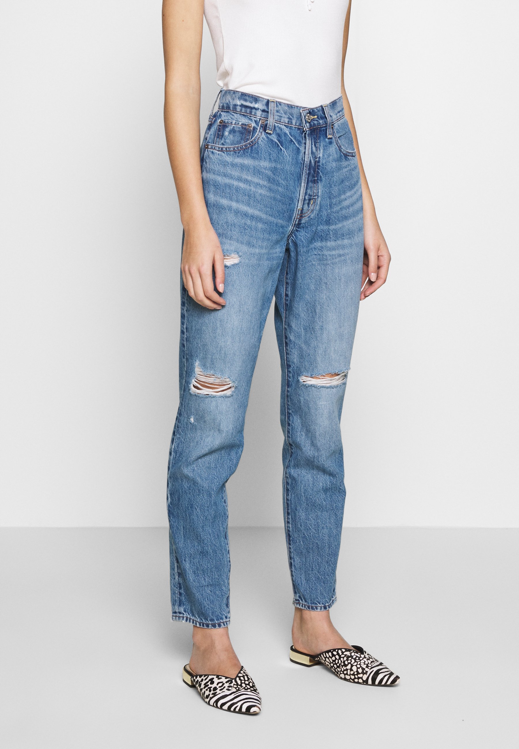 alex jeans