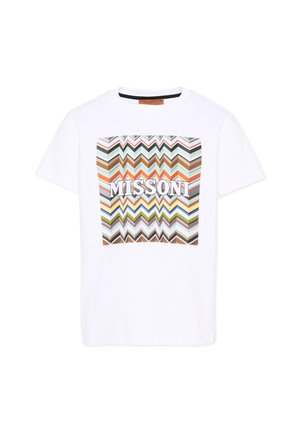 T-shirt bianca a maniche corte con motivo a zigzag colorato a forma di quadrato e scritta "MISSONI" in grassetto centrata sul petto.