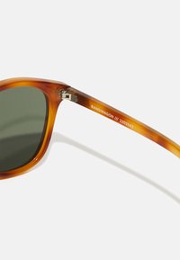 Le Specs BANDWAGON UNISEX brązowy