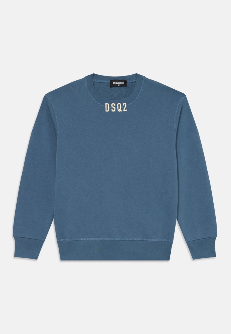 Zils kokvilnas džemperis ar apaļu kakla izgriezumu, ribotajām piedurknēm un apakšmalu. Iezīmēts ar izšūtu "DSQ2" logo kontrastējošā krāsā.