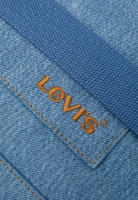Levi's® ICON TOTE UNISEX - Kandekott - light blue