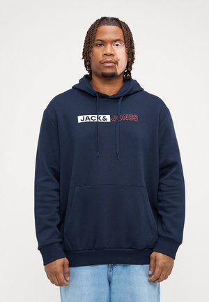 Felpa blu navy con tasca a marsupio anteriore, cappuccio con lacci e logo JACK & JONES in bianco e rosso sul petto. Materiale in cotone.