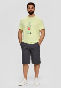 s.Oliver À IMPRIMÉ SINALCO® - T-shirt imprimé - limettengrün