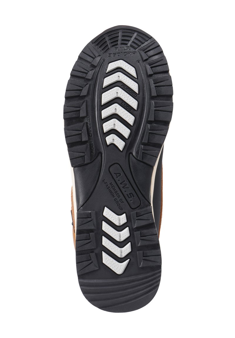 Schuhsohle mit schwarzer Gummisohle; verfügt über ein weißes Zickzack-Profil, strukturierte Oberfläche und geprägte Markendetails.