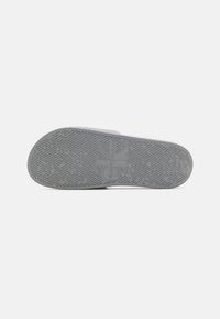 Calvin Klein Jeans SLIDE MONOGRAM  - Ciabattine - formal grey/mushroom