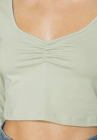 Even&Odd Petite 2 PACK - Tops ar garām piedurknēm - mottled grey/green