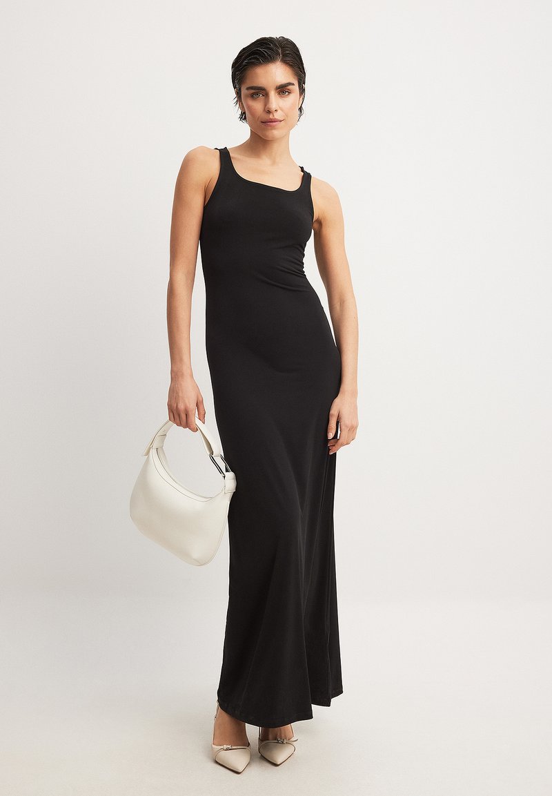 NA-KD - SCOOPED NECK TANK - Maxi šaty - black, Zväčšiť
