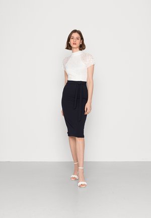 DALLAS ROLL NECK MIDI DRESS - Vestito elegante - navy/white