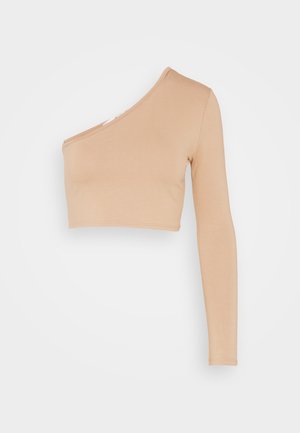 WAL G. MILLY ONE SLEEVE CROP - Pikkade varrukatega topp - camel