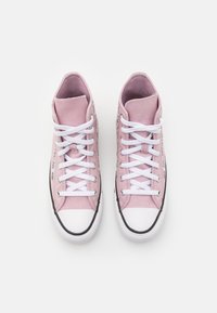 Converse CHUCK TAYLOR ALL STAR FELINE FLORALS UNISEX - Höga sneakers - phantom violet/dreamy dahlia
