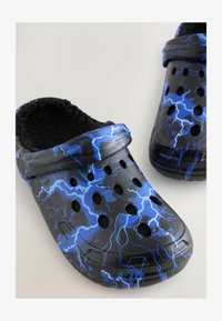 Non sélectionné, blue lightning