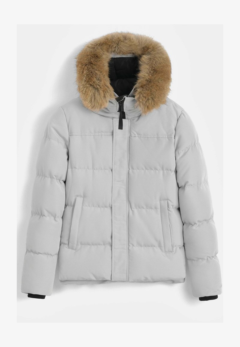Doudoune gris clair avec capuche bordée de fourrure, dotée d'une fermeture éclair à l'avant, de deux poches latérales et d'un design matelassé. Accents noirs aux poignets.