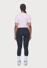 Pegador INES CROPPED BABY TEE - Tricou basic - washed bubblegum